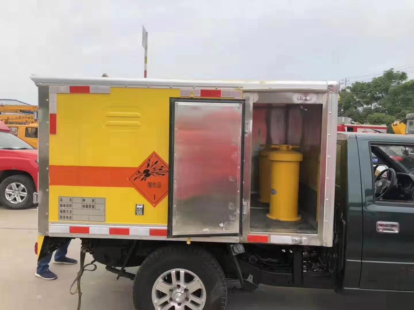 新兴爆破器材运输车行业深度解析：规格选择与运输效能的更优配置